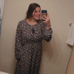 Meet your Posher, Hallie